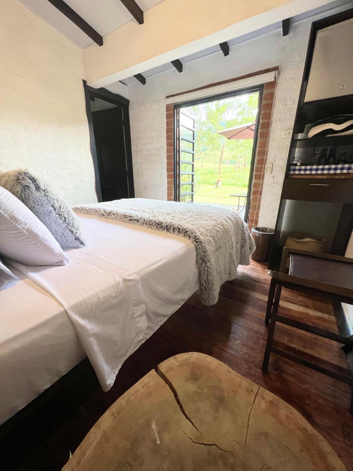 La Herradura Lodge Санта Роса де Кабал Екстериор снимка